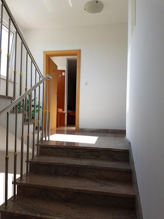 מאלינסקה Guesthouse Villa Adria מראה חיצוני תמונה