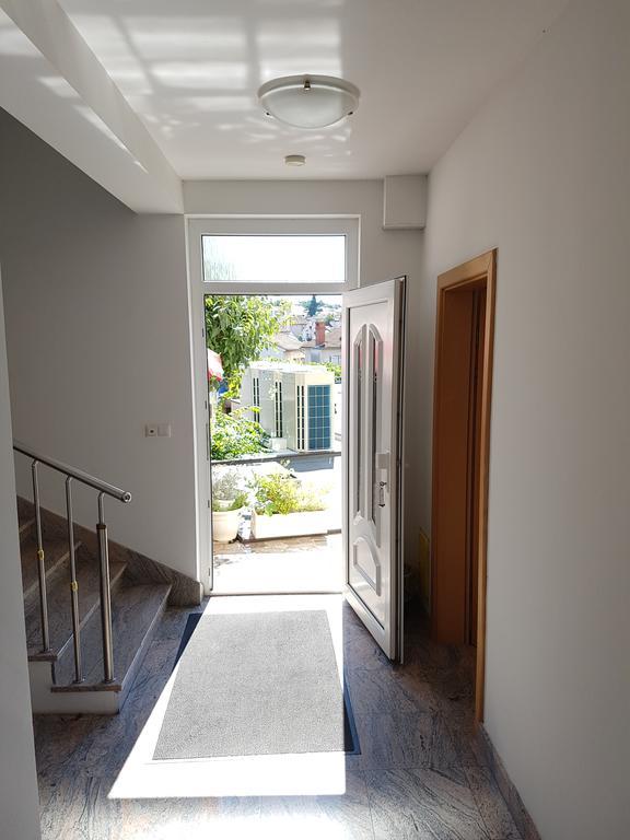 מאלינסקה Guesthouse Villa Adria מראה חיצוני תמונה